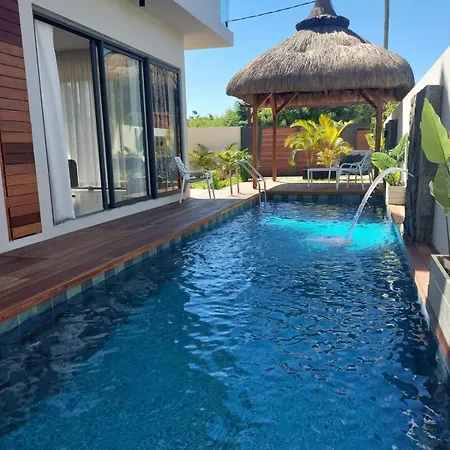 Sea Rock Villa